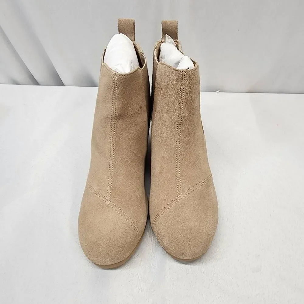 NWT TOMS Bailey Wedge Ankle Booties Warm Taupe Suede Winter Woven Size 8